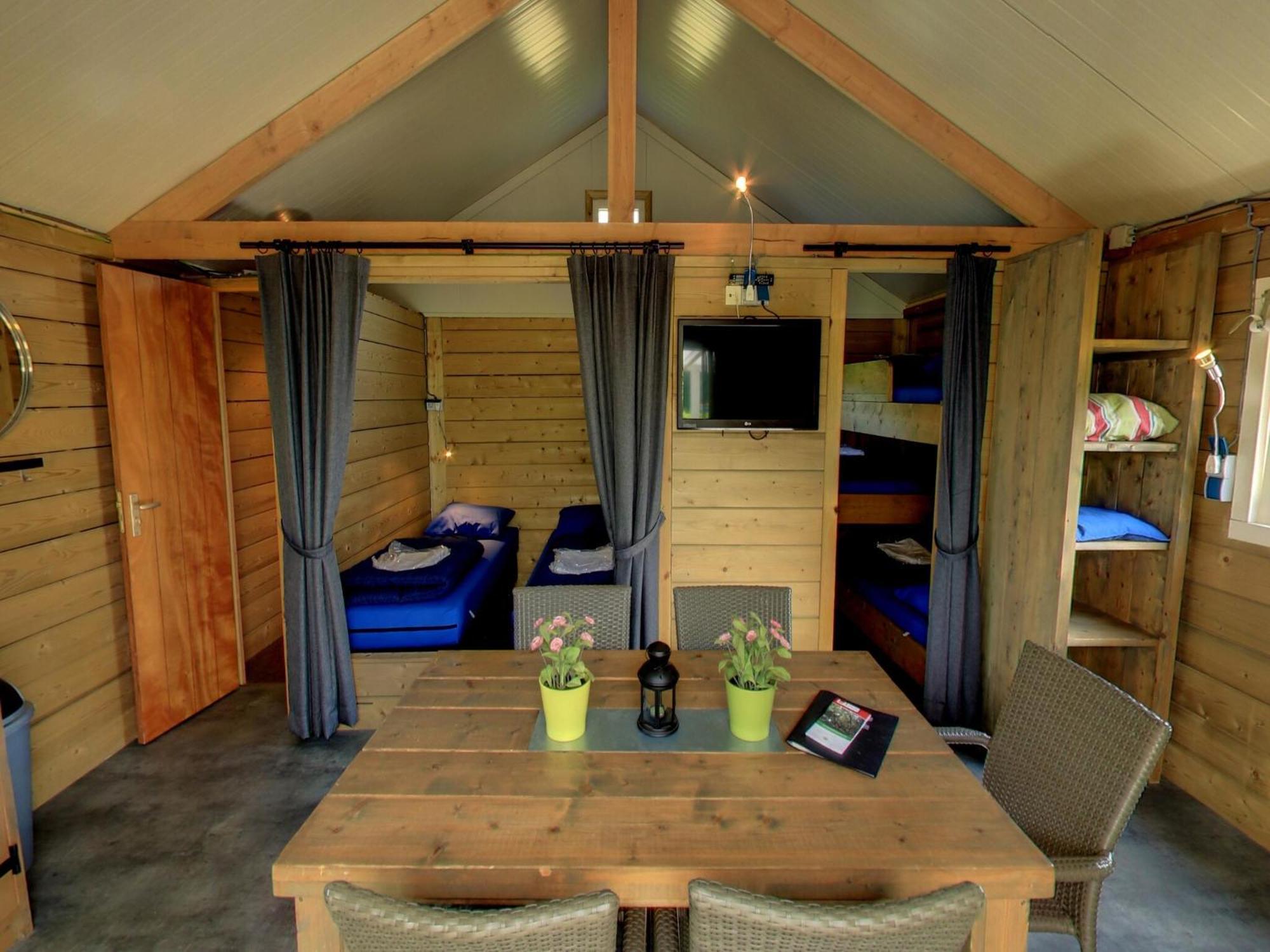 Chalet With Dishwasher, In Natural Environment IJhorst Ngoại thất bức ảnh